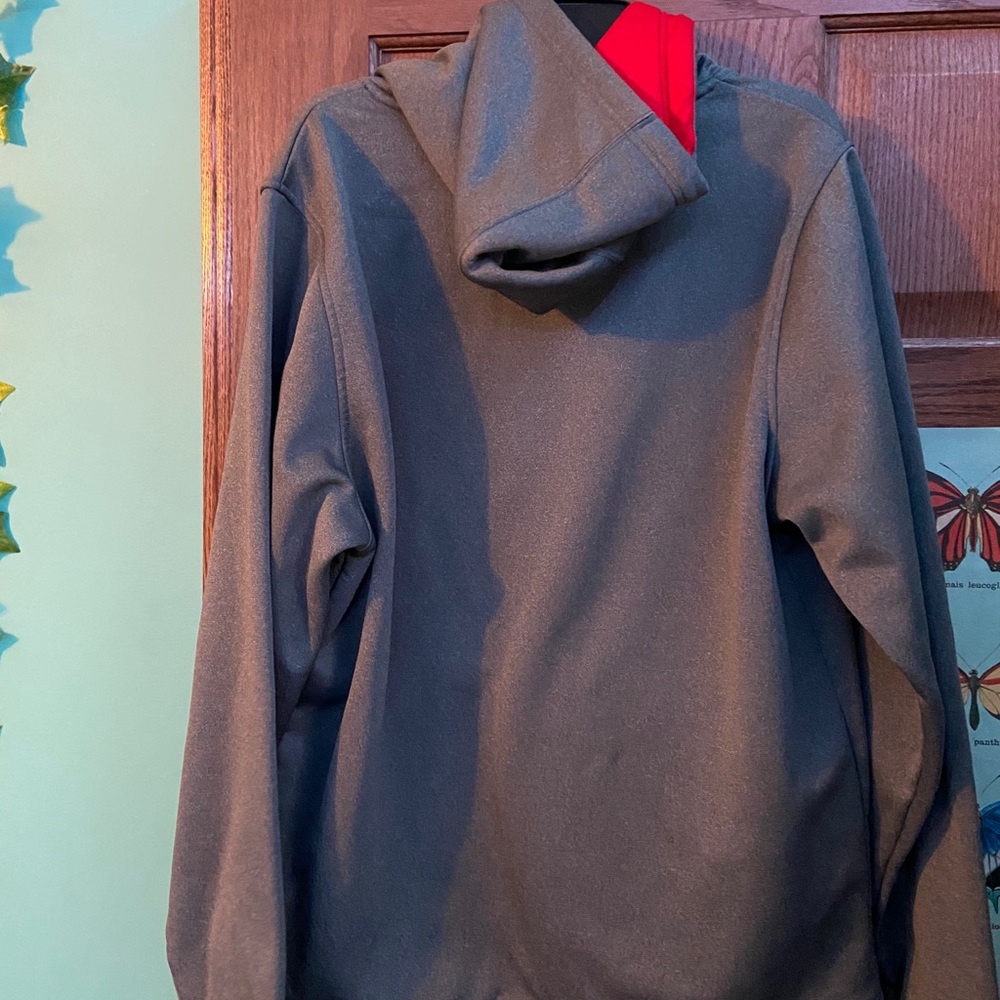 Under Armour hoodie - Picture 2 of 3